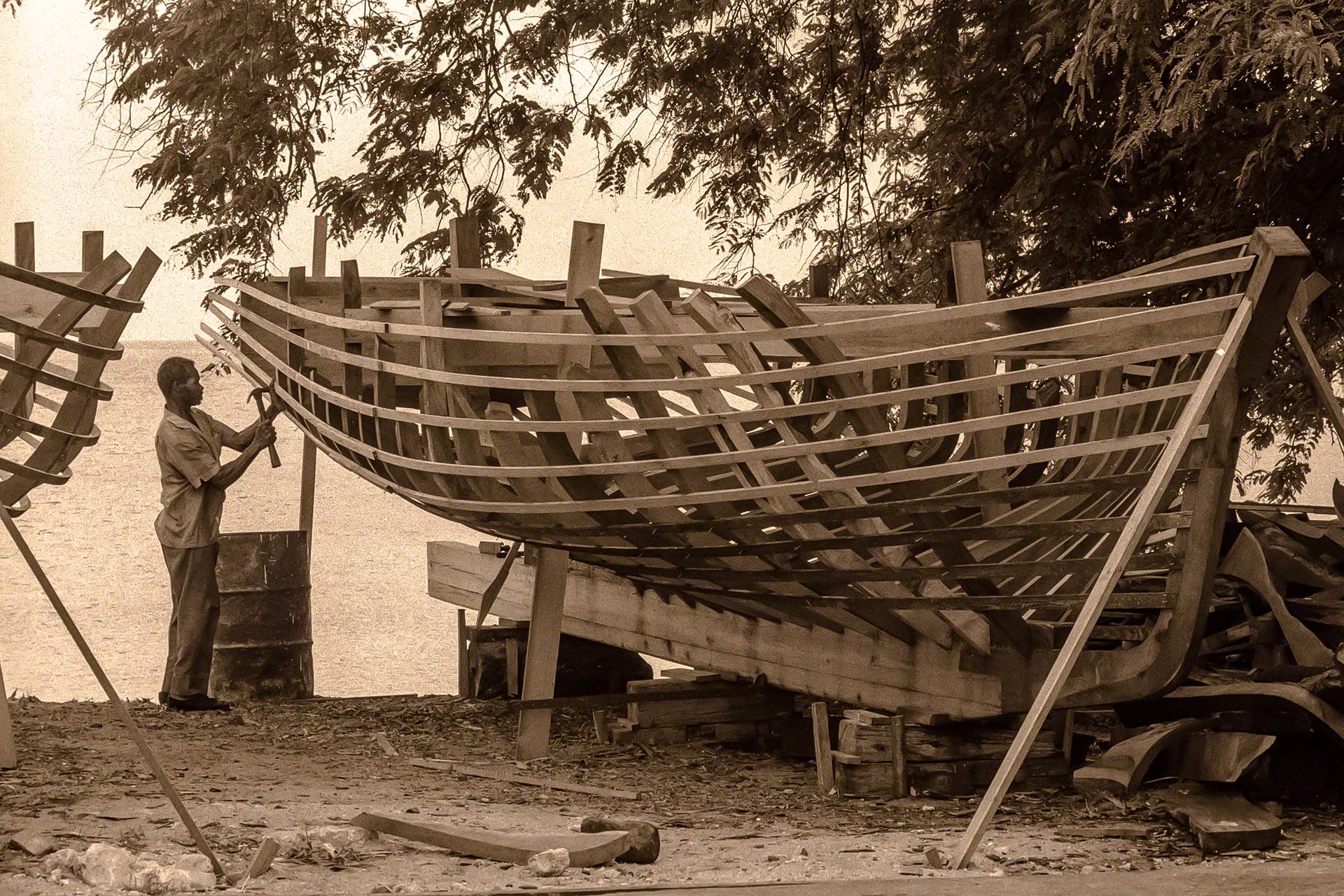 A new Barbados Fishing Boat takes shape July 1977 cd1-1-11