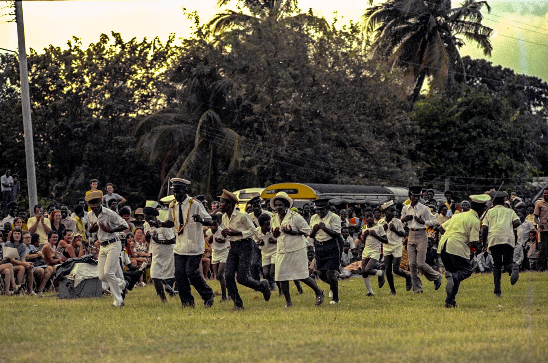 mp27 landship dover 1973 730104 17