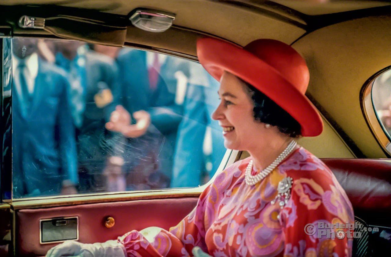 1975 feb queen elizabeth ii trafalgar square barbados parliament bgv02 19 2