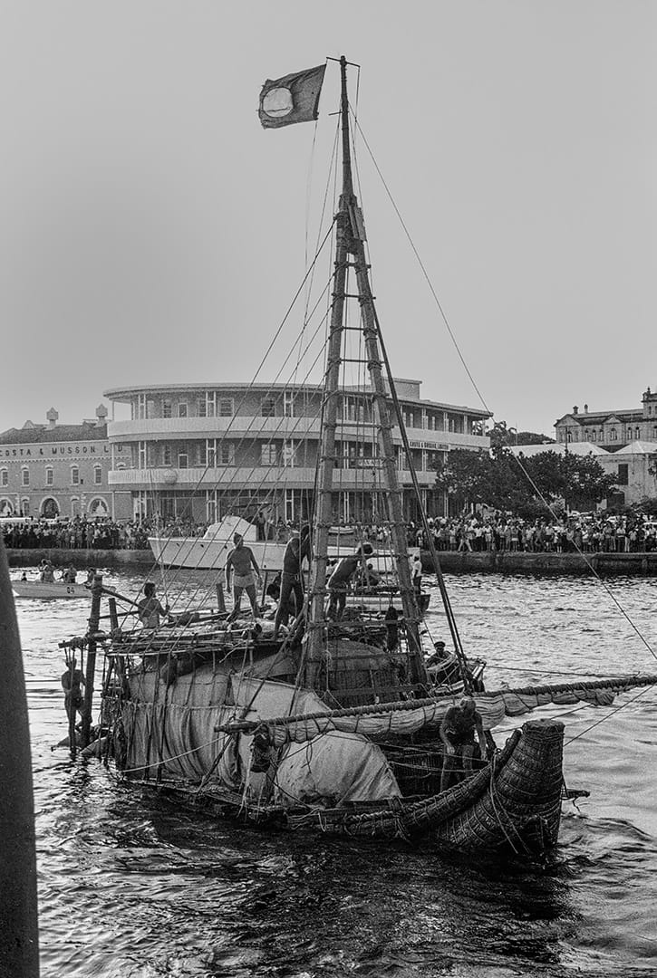 Ra II Arrives at the Pierhead